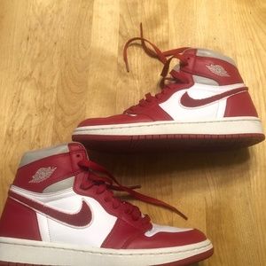 Barely worn, Air 1 Nikes.